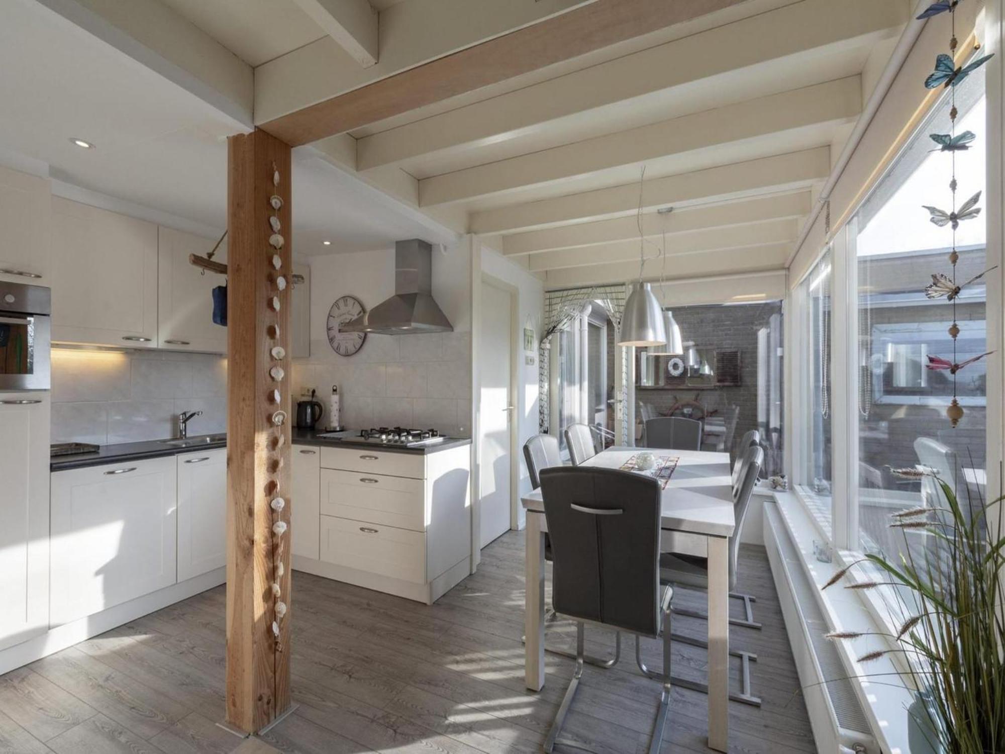 Stylish Bungalow With A Large Garden Sint Maartensvlotbrug المظهر الخارجي الصورة