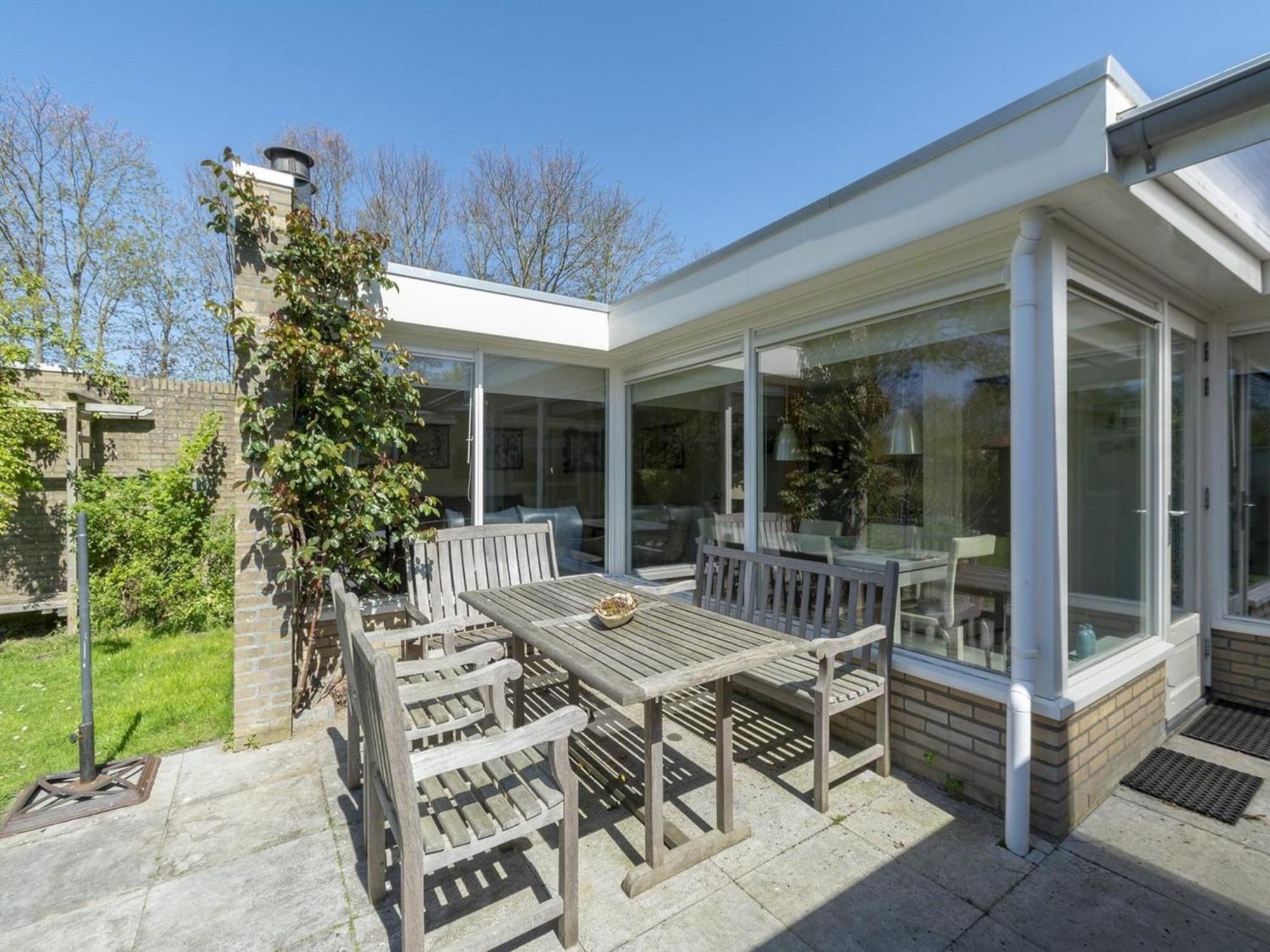 Stylish Bungalow With A Large Garden Sint Maartensvlotbrug المظهر الخارجي الصورة