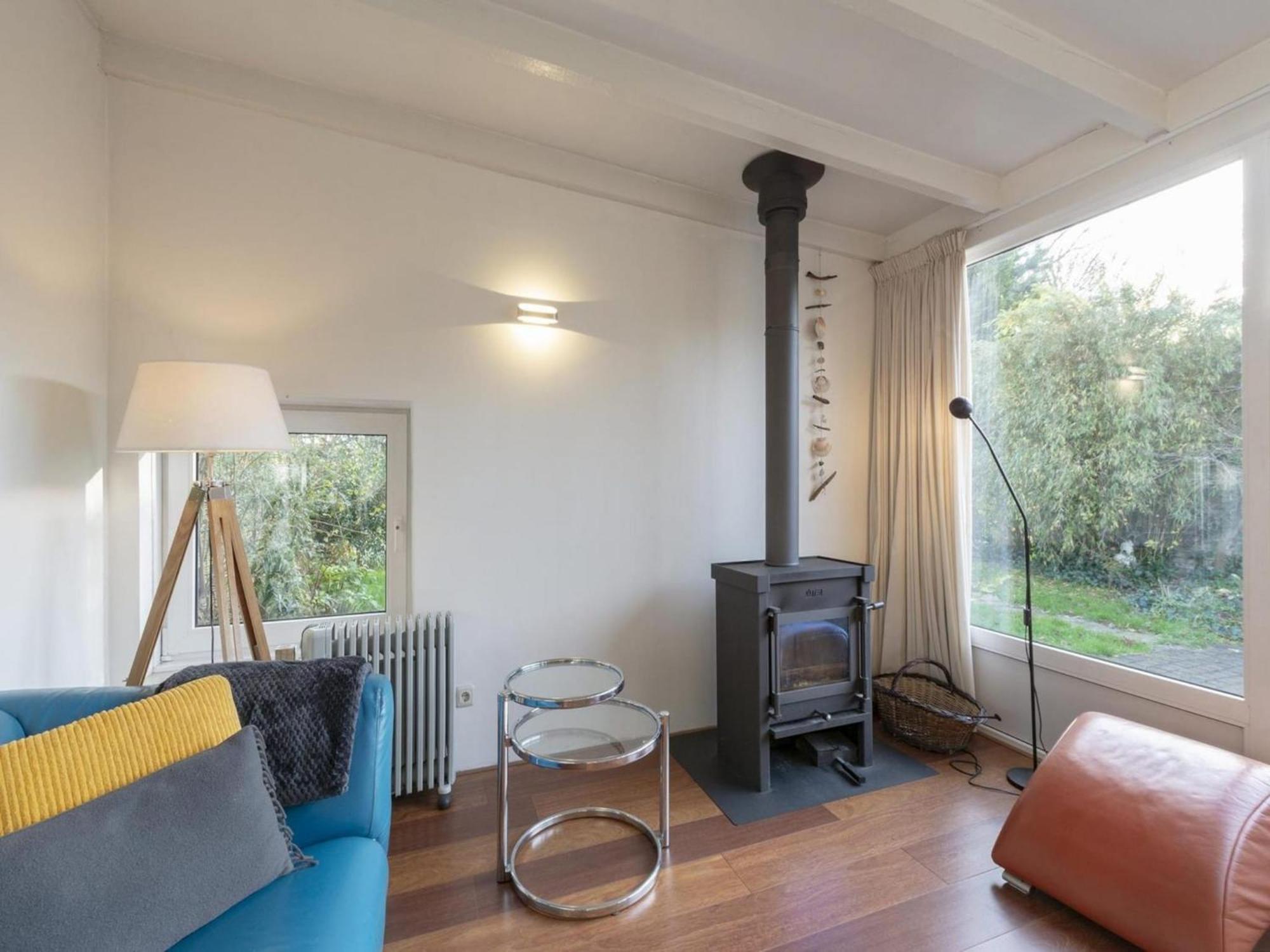 Stylish Bungalow With A Large Garden Sint Maartensvlotbrug المظهر الخارجي الصورة