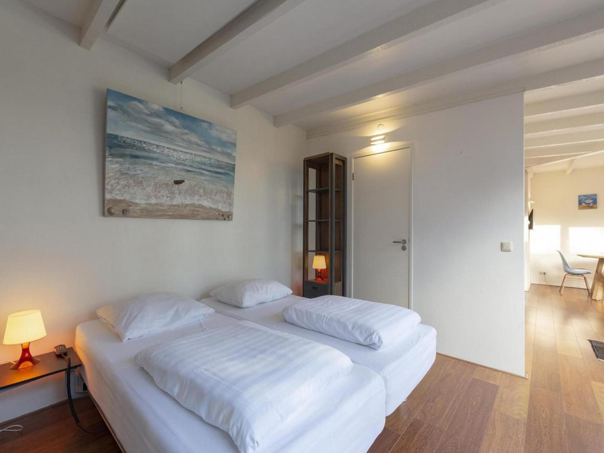 Stylish Bungalow With A Large Garden Sint Maartensvlotbrug المظهر الخارجي الصورة