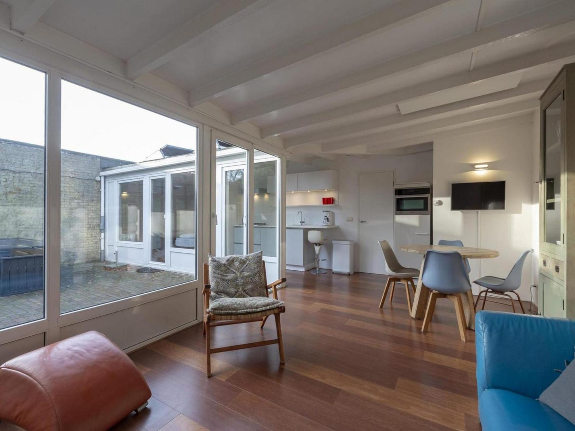 Stylish Bungalow With A Large Garden Sint Maartensvlotbrug المظهر الخارجي الصورة