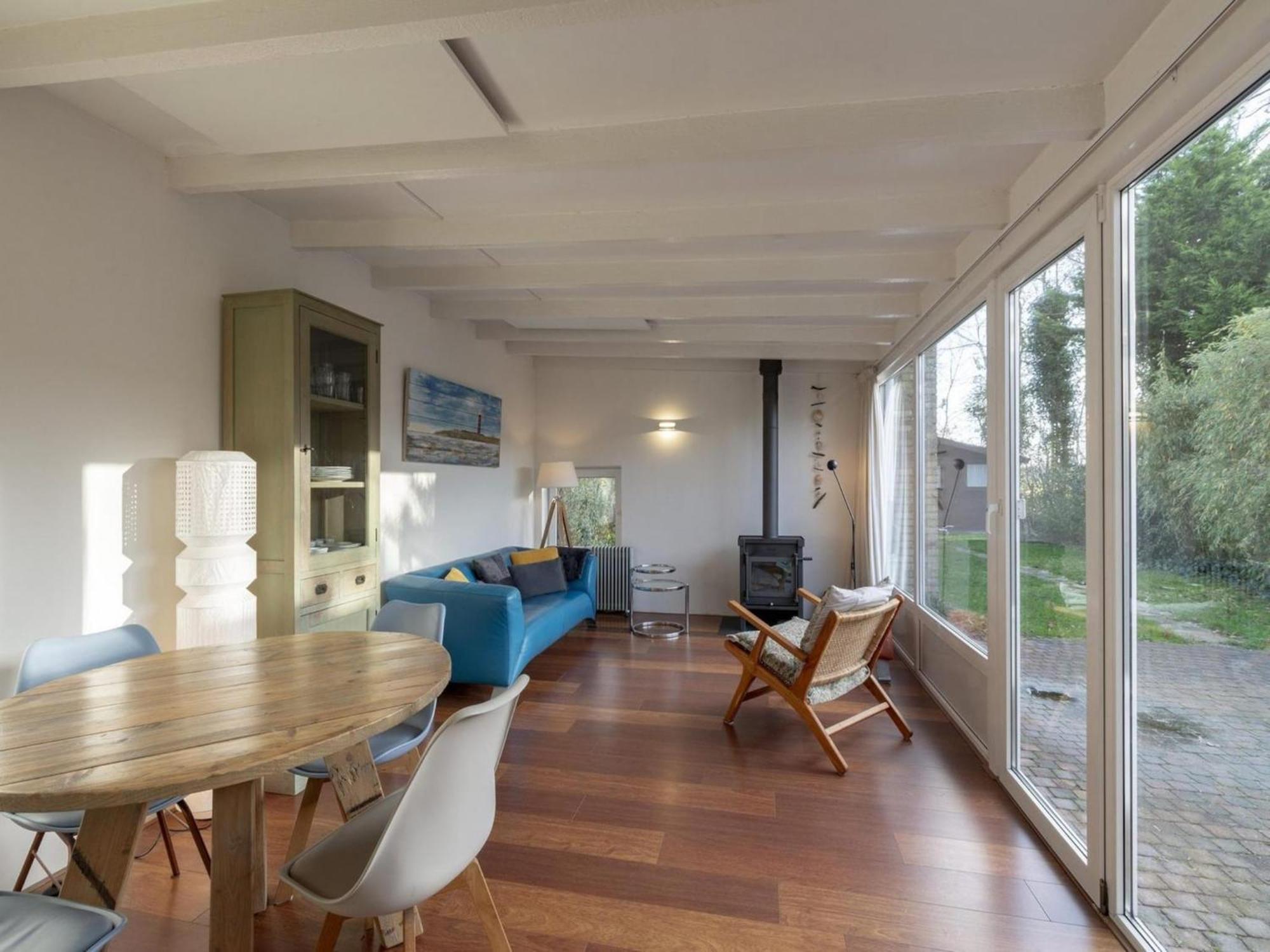 Stylish Bungalow With A Large Garden Sint Maartensvlotbrug المظهر الخارجي الصورة